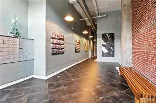 1627 Locust St, Saint Louis, MO 63103 - Photo 8