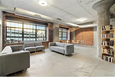 1627 Locust Street #202, Saint Louis, MO 63103 - Photo 38