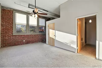 1627 Locust Street #202, Saint Louis, MO 63103 - Photo 24