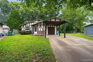 2423 Soundview Ct, Florissant, MO 63031 - Photo 2