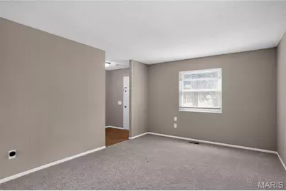 2423 Soundview Court, Florissant, MO 63031 - Photo 6