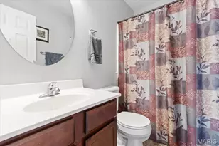 1910 Homefield Prairie Ct, O'Fallon, MO 63366 - Photo 10