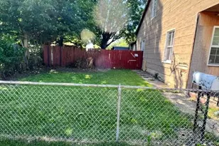 7819 Vermont Ave, Saint Louis, MO 63111 - Photo 2