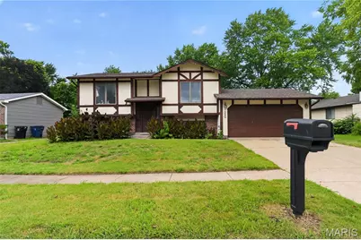 15553 95th Avenue, Florissant, MO 63034 - Photo 2