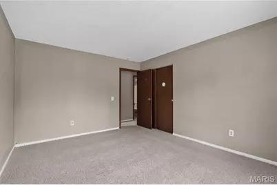 15553 95th Avenue, Florissant, MO 63034 - Photo 20