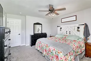 205 Hickory Farms Dr, Hawk Point, MO 63349 - Photo 22