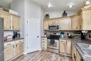 205 Hickory Farms Dr, Hawk Point, MO 63349 - Photo 16
