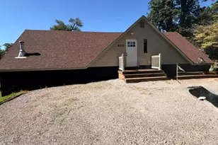 600 Tanya Dr, Oakville, MO 63129 - Photo 2
