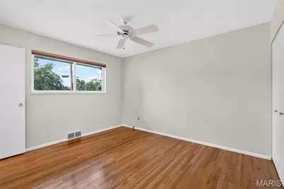 723 Woodward Drive, Saint Louis, MO 63125 - Photo 36