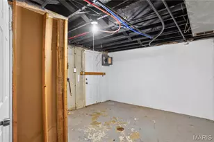 12083 Garden Ln, Saint Louis, MO 63138 - Photo 26