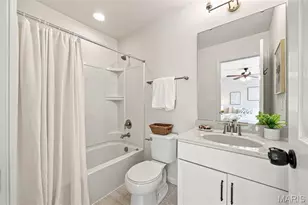 2020 Hereford St, Saint Louis, MO 63110 - Photo 24