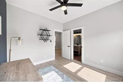 2020 Hereford Street, Saint Louis, MO 63110 - Photo 34
