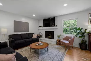 9333 Lincoln Dr, Sunset Hills, MO 63127 - Photo 6