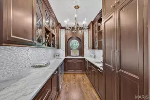 638 Sherwood Dr, Webster Groves, MO 63119 - Photo 14