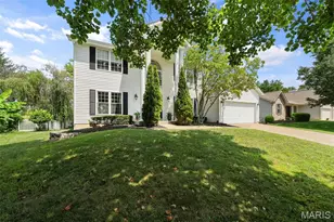 876 Emerald Pl Dr, Saint Charles, MO 63304 - Photo 4