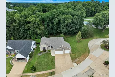 5046 Annette Drive, Imperial, MO 63052 - Photo 2