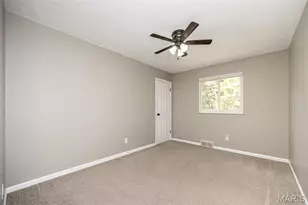 1019 Parkwatch Dr, Ballwin, MO 63011 - Photo 32