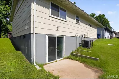11926 Rio Grande Drive, Saint Louis, MO 63138 - Photo 6