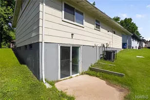 11926 Rio Grande Dr, Saint Louis, MO 63138 - Photo 6