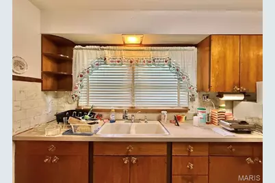 7127 Becker Road, Oakville, MO 63129 - Photo 18