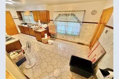 7127 Becker Road, Oakville, MO 63129 - Photo 16