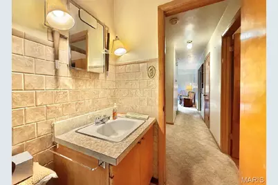 7127 Becker Road, Oakville, MO 63129 - Photo 10