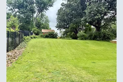 7127 Becker Road, Oakville, MO 63129 - Photo 28