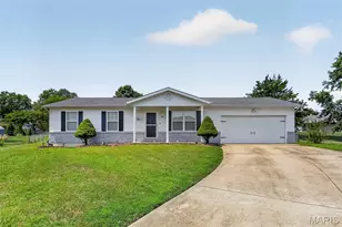 29 Rawhide Ct, Warrenton, MO 63383 - Photo 2
