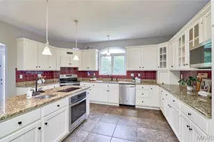 520 Quiet Country Ln, Troy, MO 63379 - Photo 10