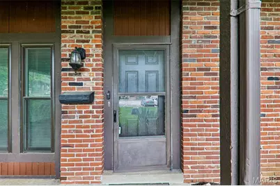 1031 Tavistock Circle, Saint Louis, MO 63129 - Photo 4