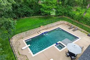 28 Berkshire Dr, Saint Louis, MO 63117 - Photo 42