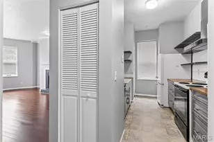 4319 Lindell Blvd, Saint Louis, MO 63108 - Photo 10