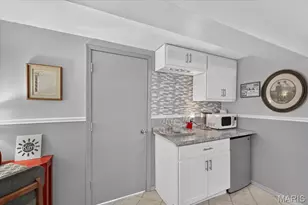 7903 Royal Arms Ct, Crestwood, MO 63123 - Photo 20