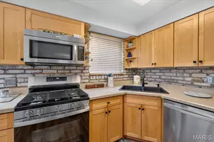 7903 Royal Arms Ct, Crestwood, MO 63123 - Photo 10