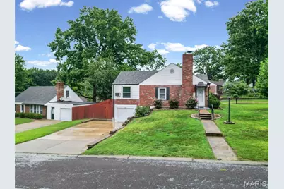 7045 Deerpath Drive, Affton, MO 63123 - Photo 2