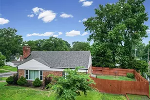 7045 Deerpath Dr, Affton, MO 63123 - Photo 48
