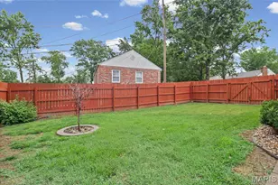 7045 Deerpath Dr, Affton, MO 63123 - Photo 44