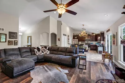 31 Pine Lake Drive, Troy, MO 63379 - Photo 12