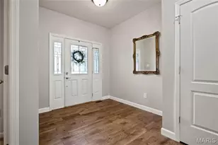 409 Tuscany Trace Ct, Saint Charles, MO 63303 - Photo 2