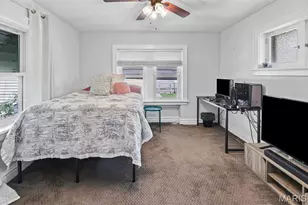 6109 Newport Ave, Saint Louis, MO 63116 - Photo 16