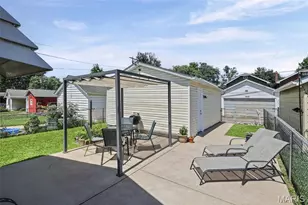 6109 Newport Ave, Saint Louis, MO 63116 - Photo 24