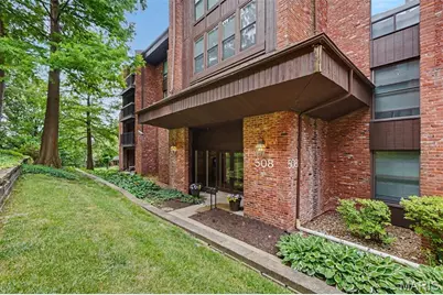 508 Coeur De Royale Drive #104, Creve Coeur, MO 63141 - Photo 2