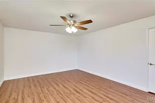 415 Trail Grove Ct, Ballwin, MO 63011 - Photo 18