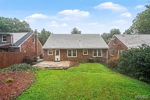 90 Greendale Dr, Saint Louis, MO 63121 - Photo 14