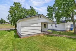 405 S Jackson St, Desloge, MO 63601 - Photo 6