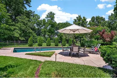 12825 Brighton Woods Drive, Town and Country, MO 63131 - Photo 54
