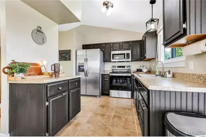 22 Aspen Pointe Drive, Saint Peters, MO 63376 - Photo 14