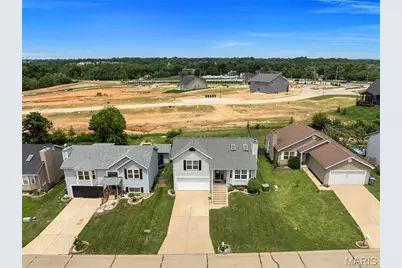 22 Aspen Pointe Drive, Saint Peters, MO 63376 - Photo 34