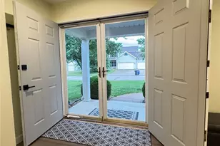 1442 Shelby Point Dr, O'Fallon, MO 63366 - Photo 2