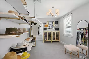 10 Hanley Downs, Saint Louis, MO 63117 - Photo 24